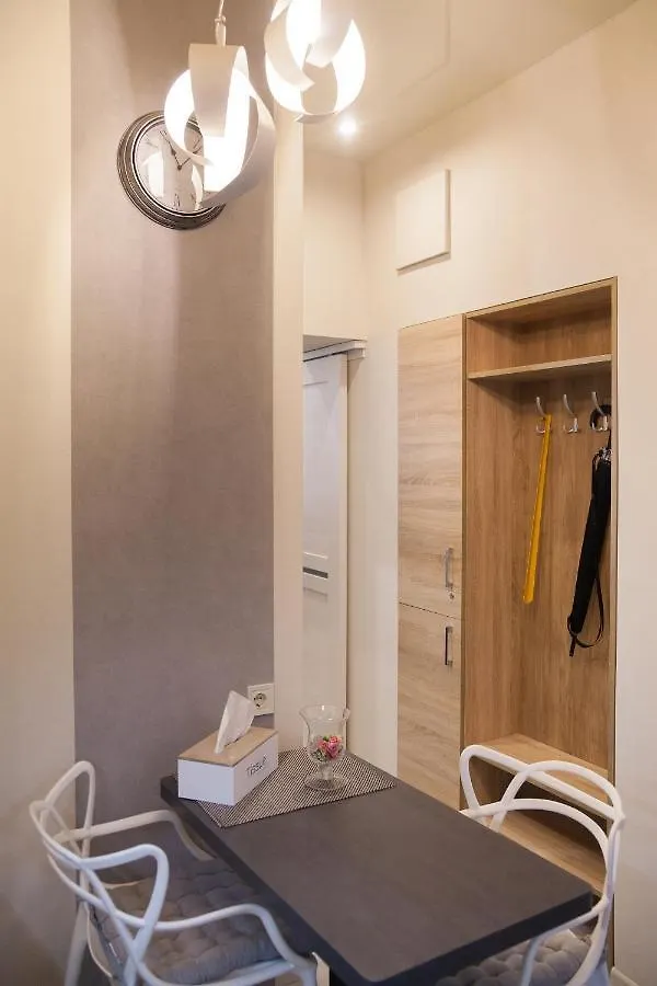 City Center Apartments Львов 0*,  Украина